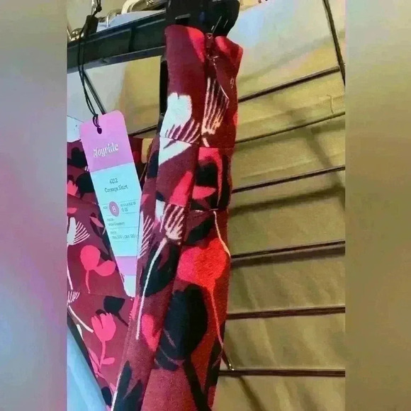 NWT Cabi Corsage skirt - Picture 5 of 5